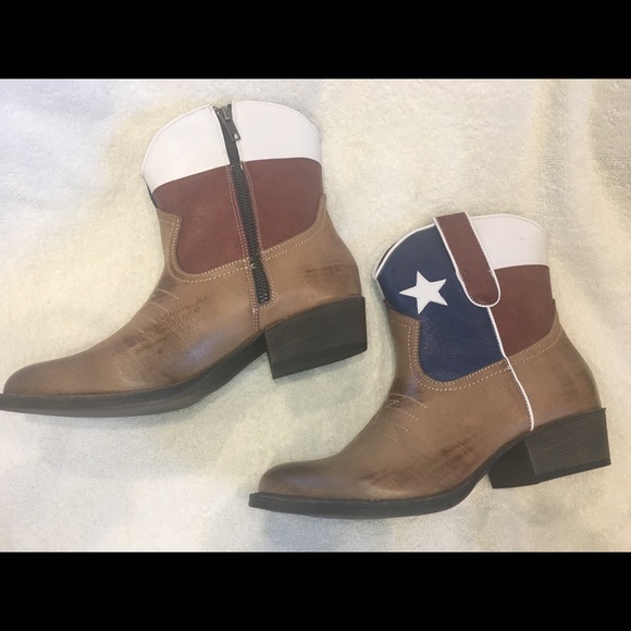 NWT Coconuts by Matisse Lonestarr Boots - Picture 2 of 5